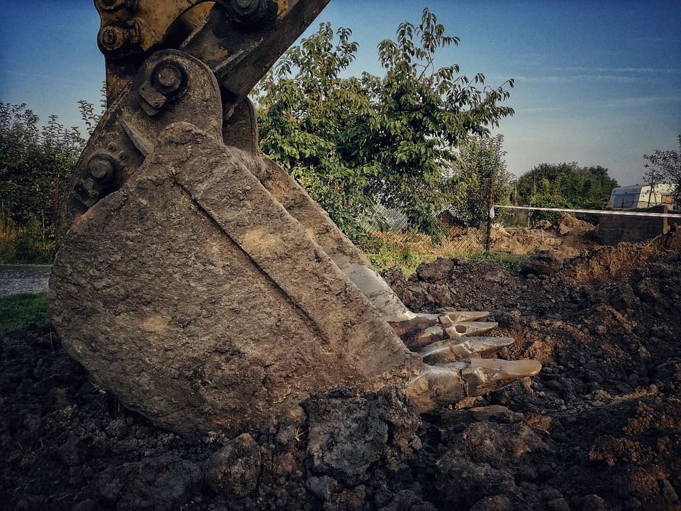Старинные тоннели и посуду бронзового века раскопали при строительстве онкодиспансера в Воронеже