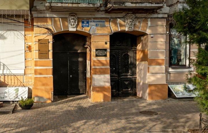 Мемориальную доску Шпильрейн в Ростове демонтируют только через суд - фото 1