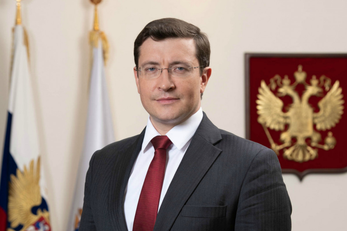Глеб Никитин поручил проверить торговцев, поднявших цены на воду во время аварии на коллекторе