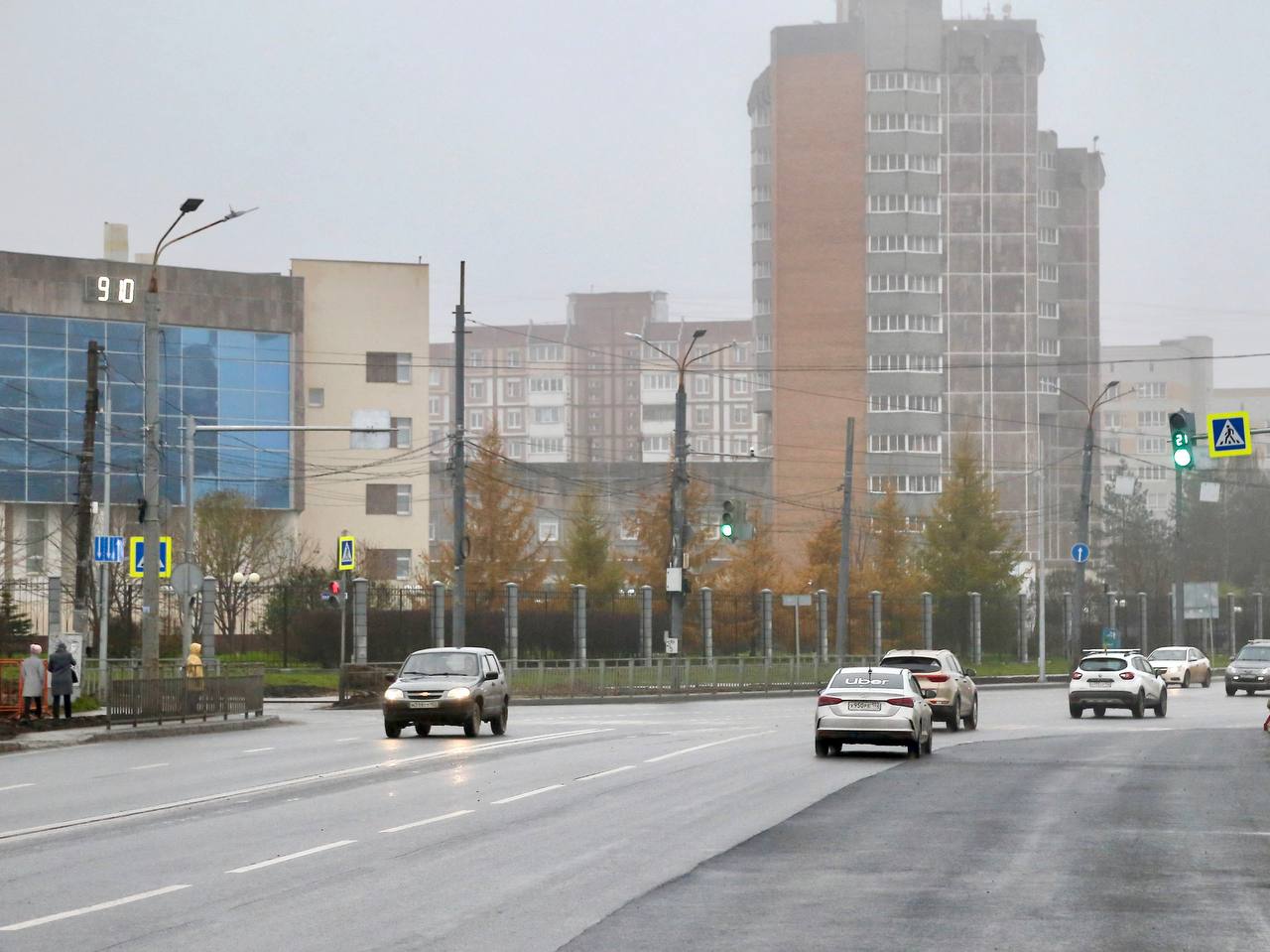 Дорогу расширили на перекрестке Родионова и Бринского в Нижнем Новгороде - фото 1