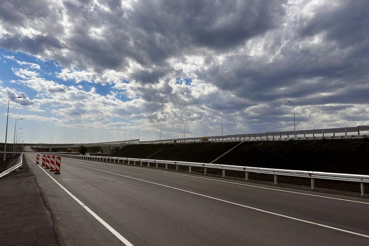 В 2024 году на Дону 60% автодорог отвечали нормативным требованиям  - фото 1